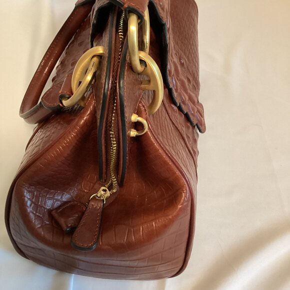 Isabella Adams Crocodile-Embossed Leather Handbag Crafted to Command - Picture 8 of 12